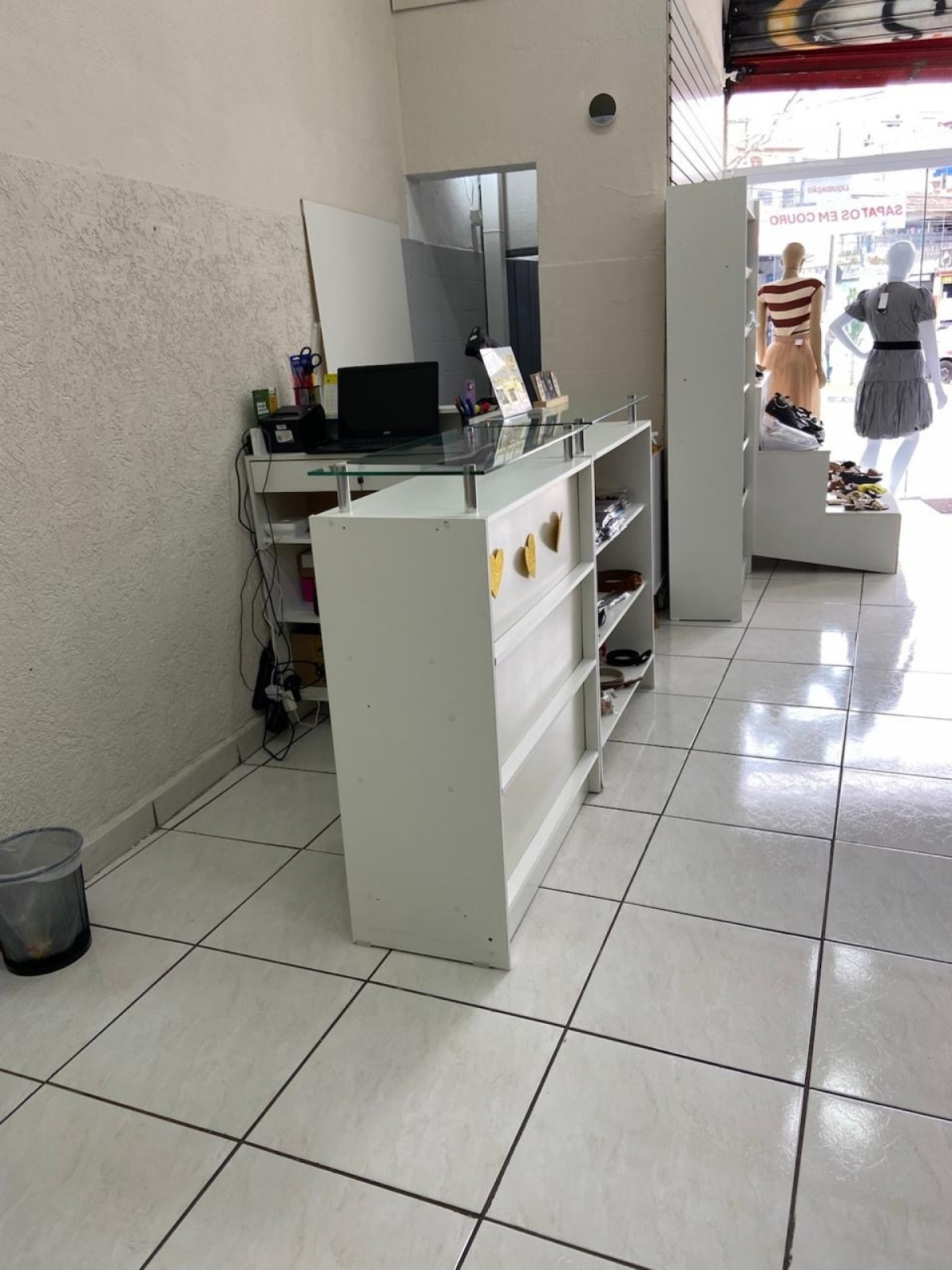 Loja de roupas feminina, Boutique  Com Estoque