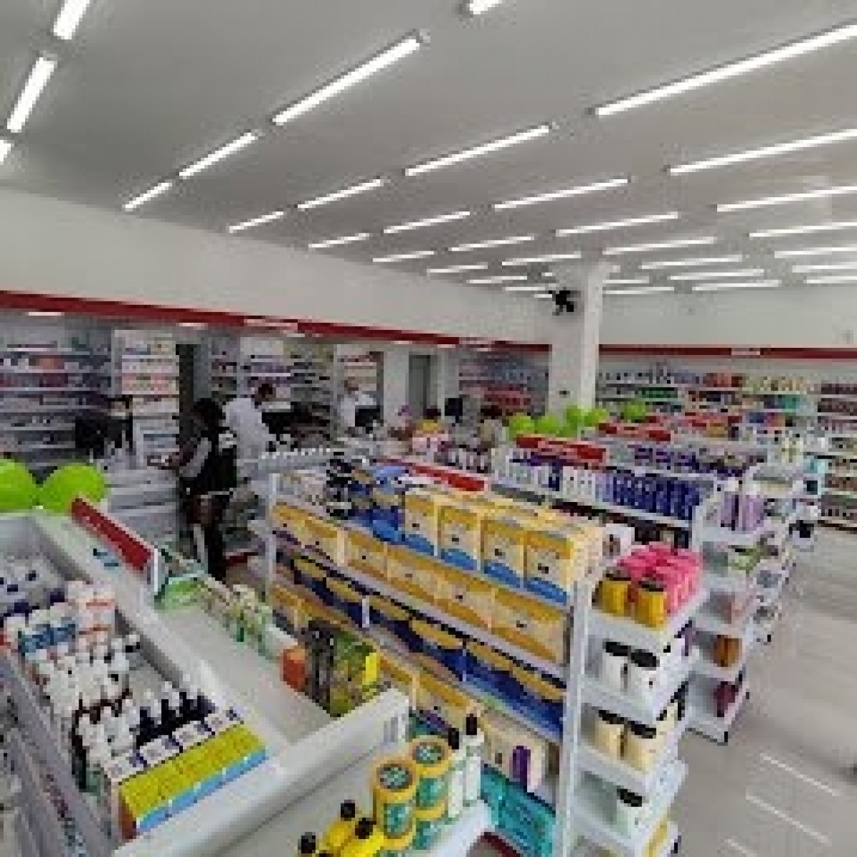 Farmácia padrão rede, 120 m², infraestrutura nova, ponto estratégico M’Boi Mirim