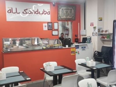 VENDO LANCHERIA ÁRABE DE SUCESSO.