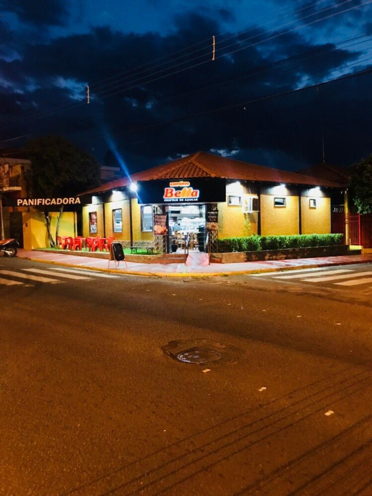 Padaria e Cafeteria Empório Bella 