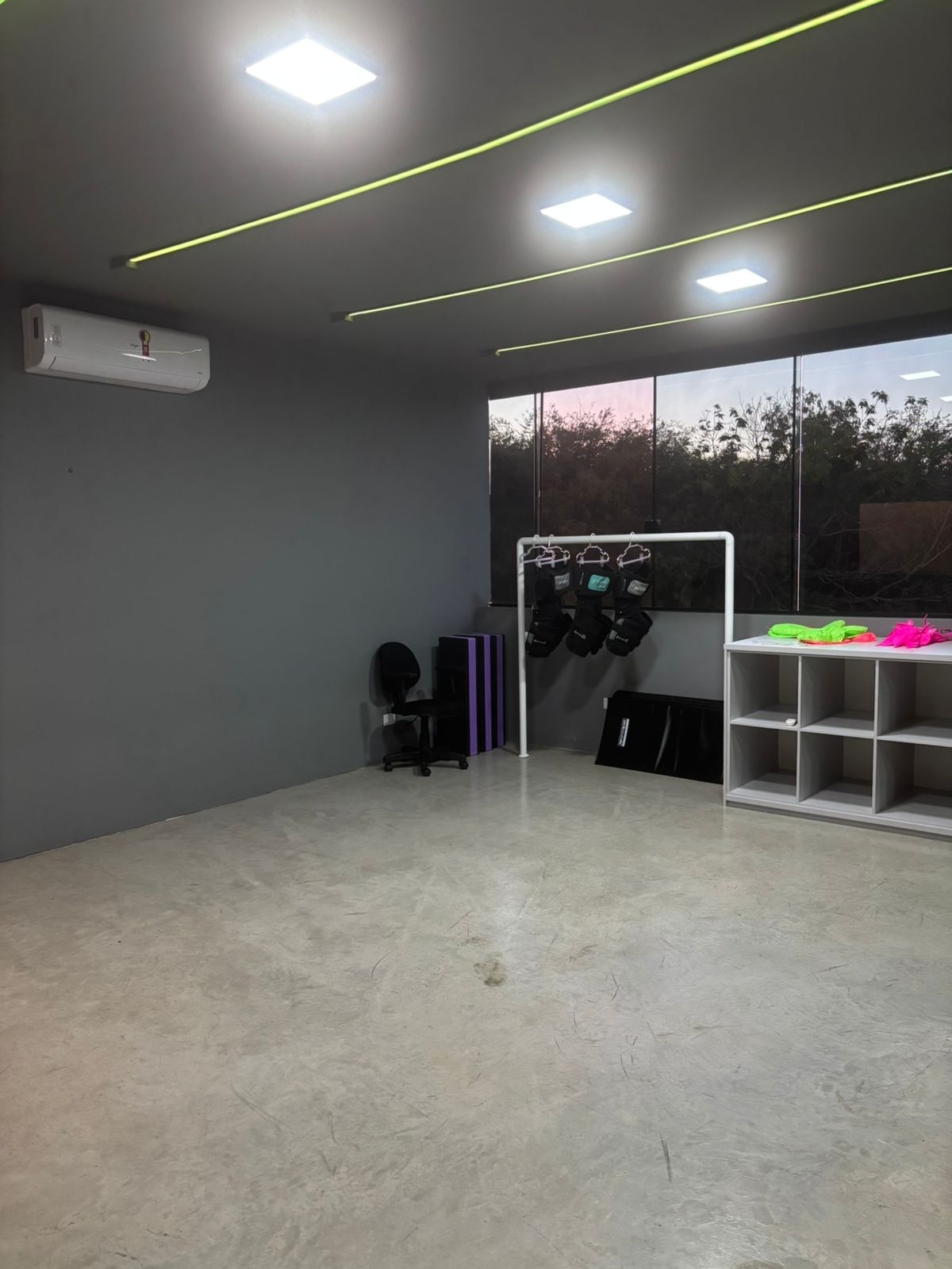 Academia Eletroestimulação e BungeeFit