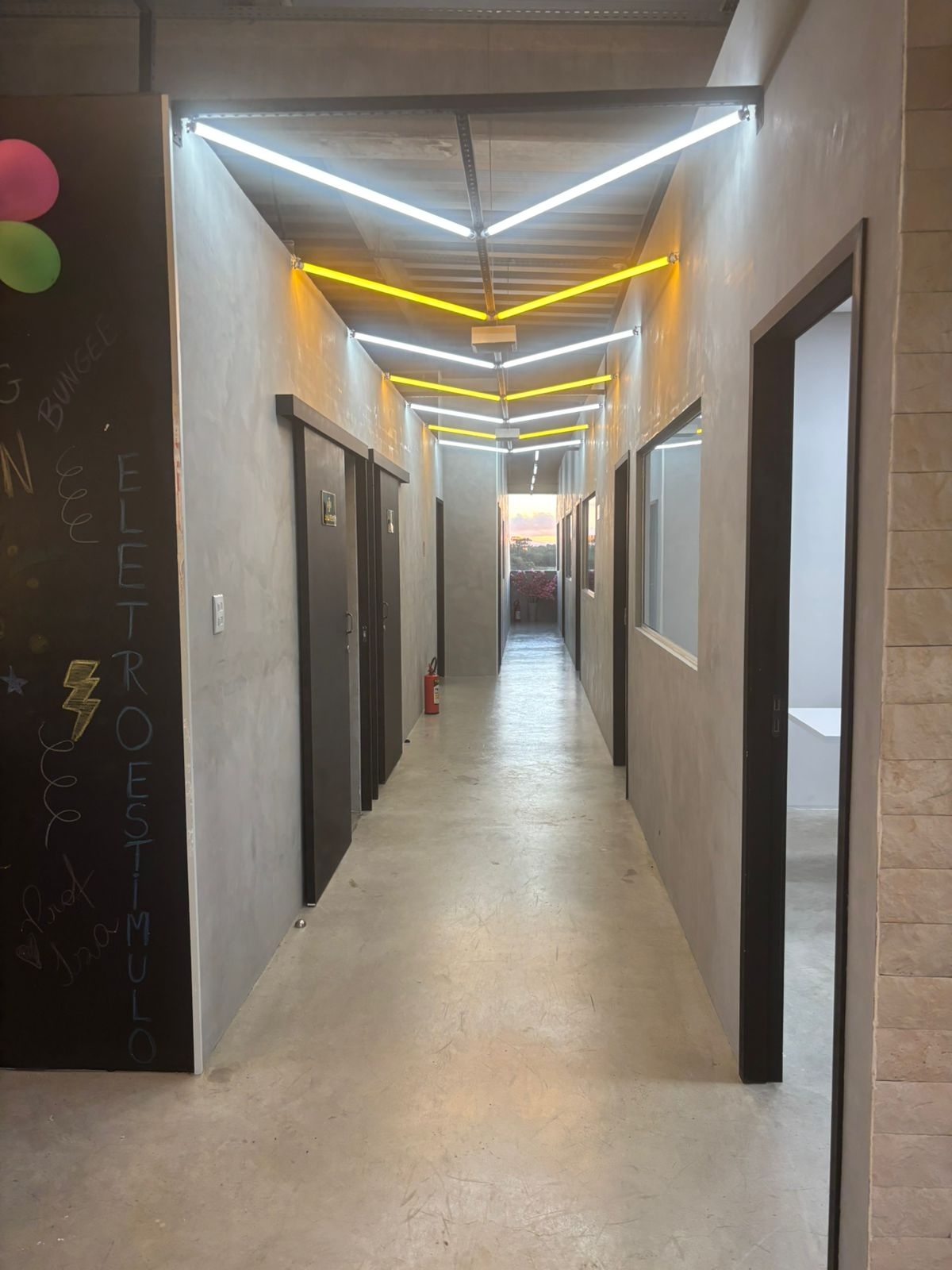 Academia Eletroestimulação e BungeeFit