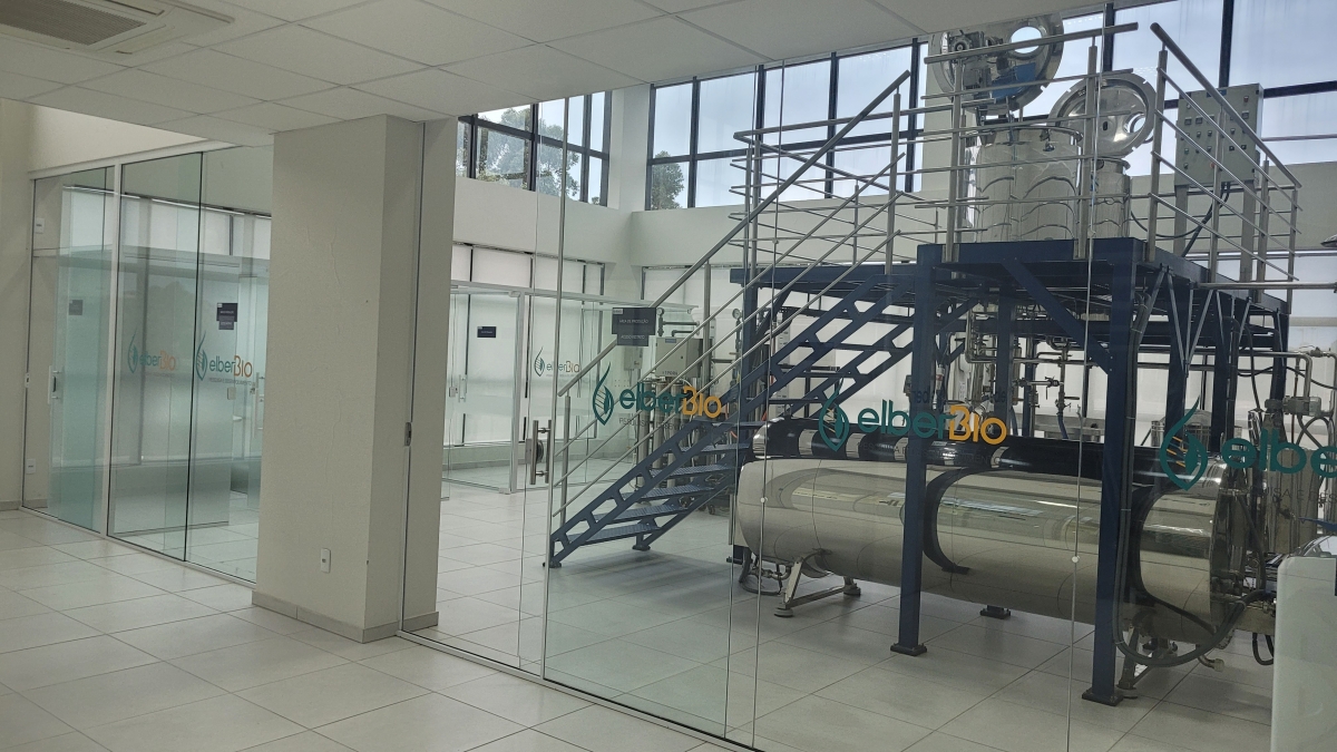 INDÚSTRIA COSMÉTICA A VENDA