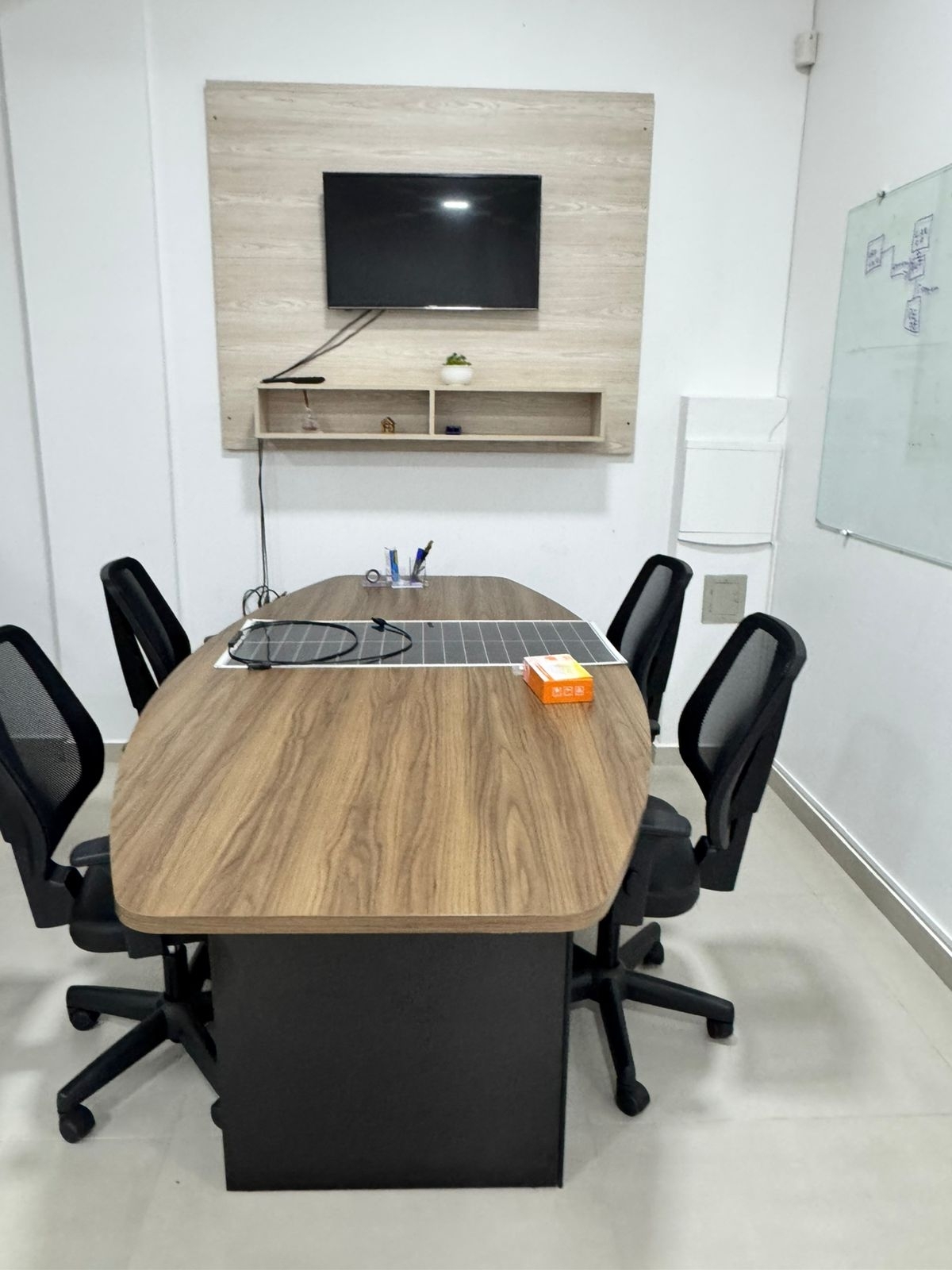 Empresa de Energia Solar à Venda – Radar habilitado, 500+ clientes, estoque incluso e operação escalável