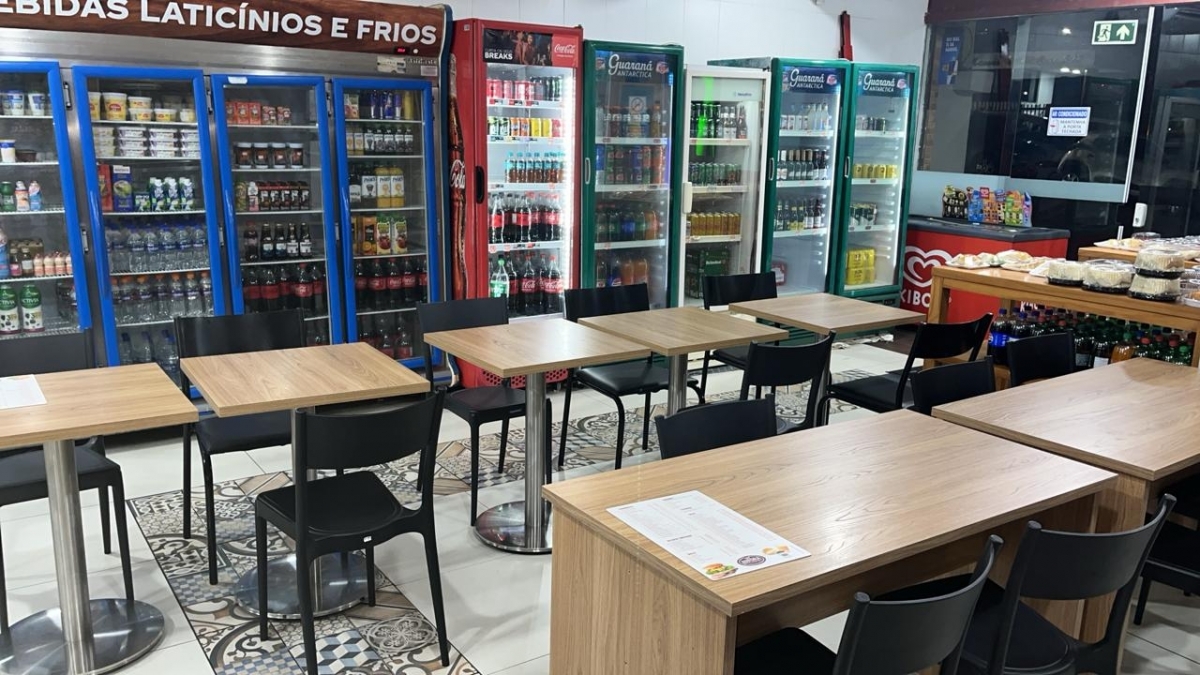 Aurora Delicatessen, uma Delicatessen Tradicional em Bairro Nobre de Salvador 