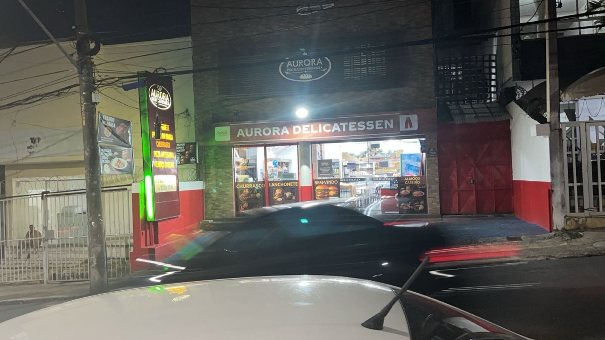 Aurora Delicatessen, uma Delicatessen Tradicional em Bairro Nobre de Salvador 