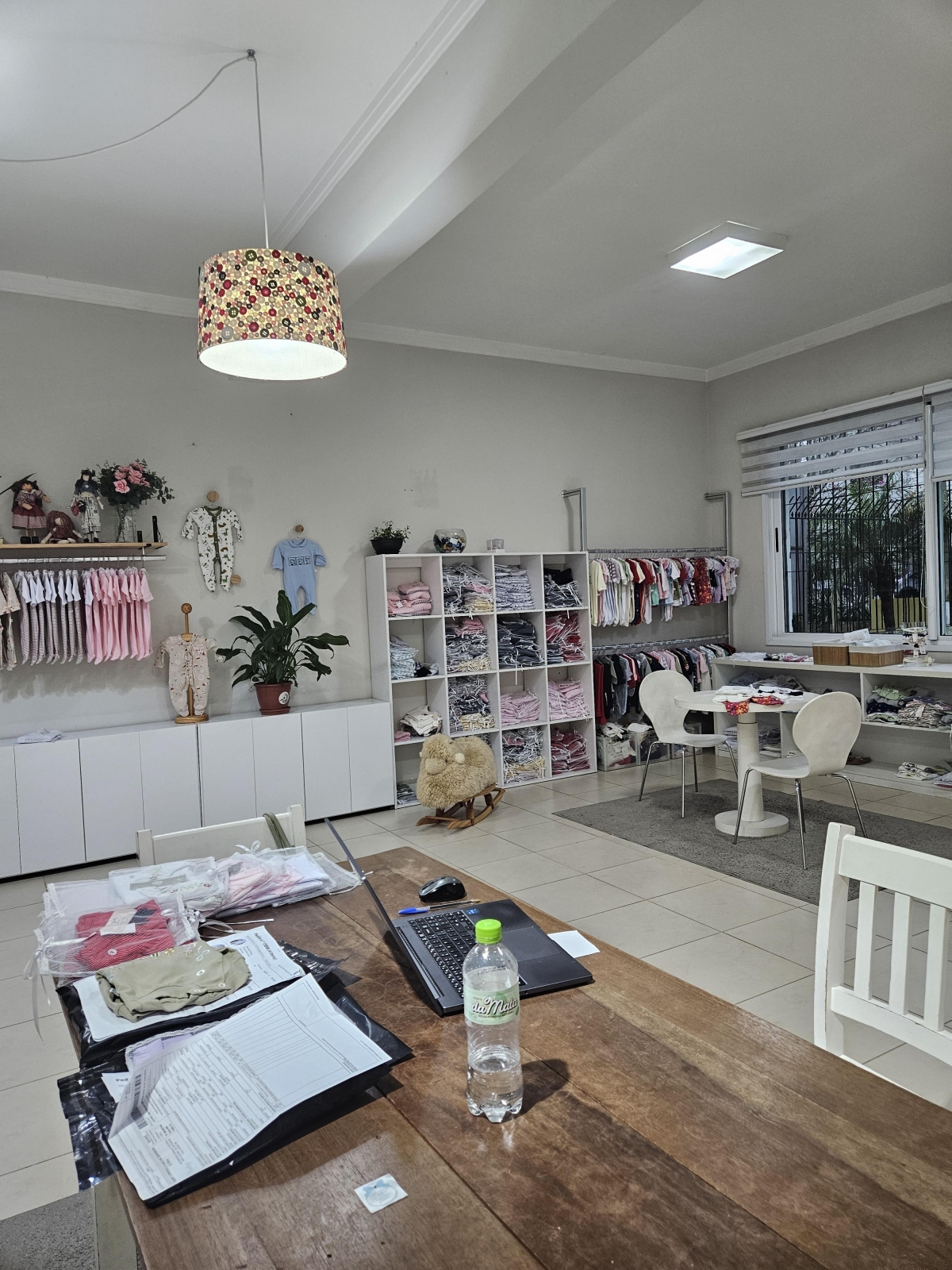 Vende-se operação completa da marca , especializada em moda infantil 