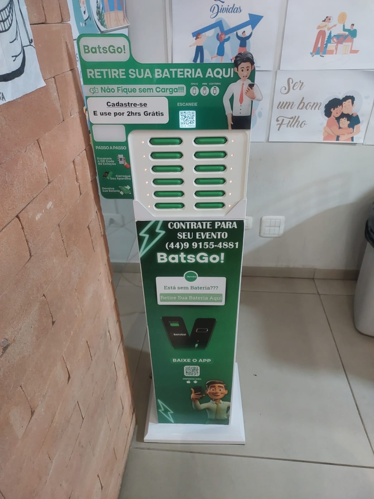 Batsgo — Serviço de aluguel de powerbanks (baterias portáteis)