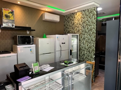 Oportunidade Única: Complexo Gastronômico com Custo de Ocupação ZERO e Ativo Móvel (R$ 1,1Mi em Ativos) em Curitiba 