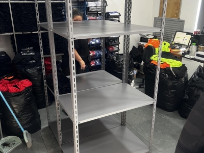 Vendo Ecommerce de moda com fabricação própria (Loja oficial Mercado Livre)