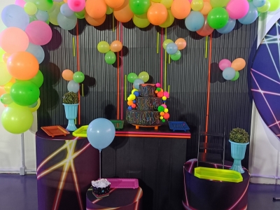 Vendo Parques de trampolim indoor 