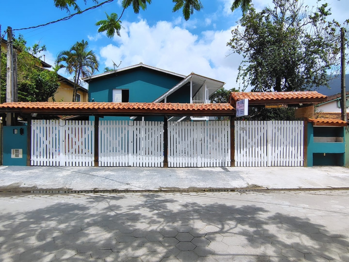 Vendo pousada em Maresias , litoral norte de São Paulo.