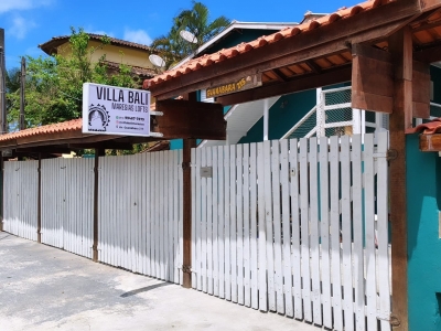 Vendo pousada em Maresias , litoral norte de São Paulo.