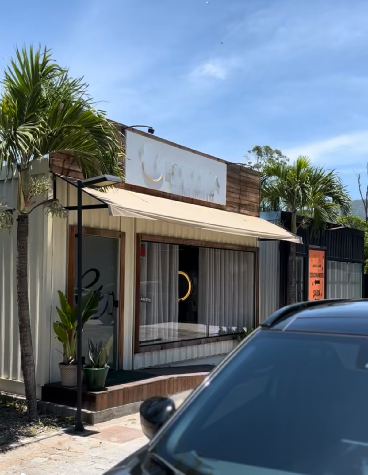 Salão Alto Padrão em Shopping Aberto 