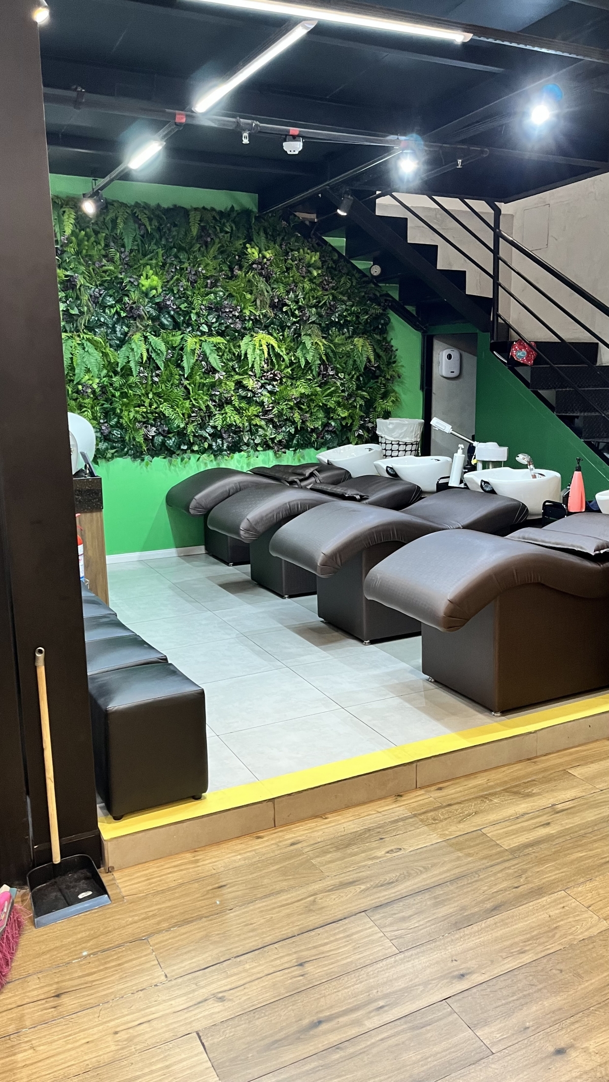 Vendo Empresa de Beleza Premium em Shopping 