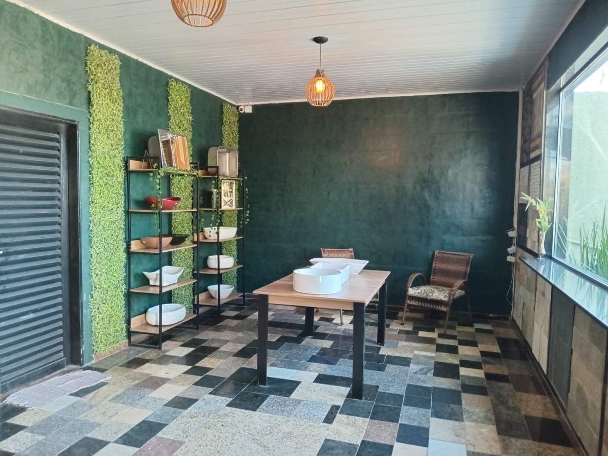 Vendo Marmoraria em pleno funcionamento (porteira fechada)