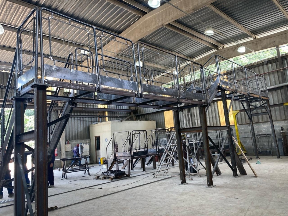 Vendo Empresa de Estruturas Metálicas e Serralheria Industrial