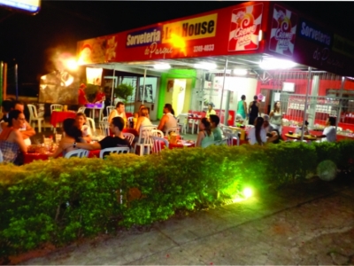 Sorveteria, Lan House, Lanchonete, Galeteria e Bar com cozinha completa