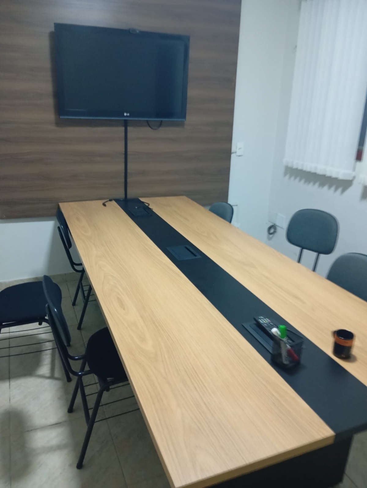 EMPRESA DE SERVIÇOS DE ENGENHARIA 