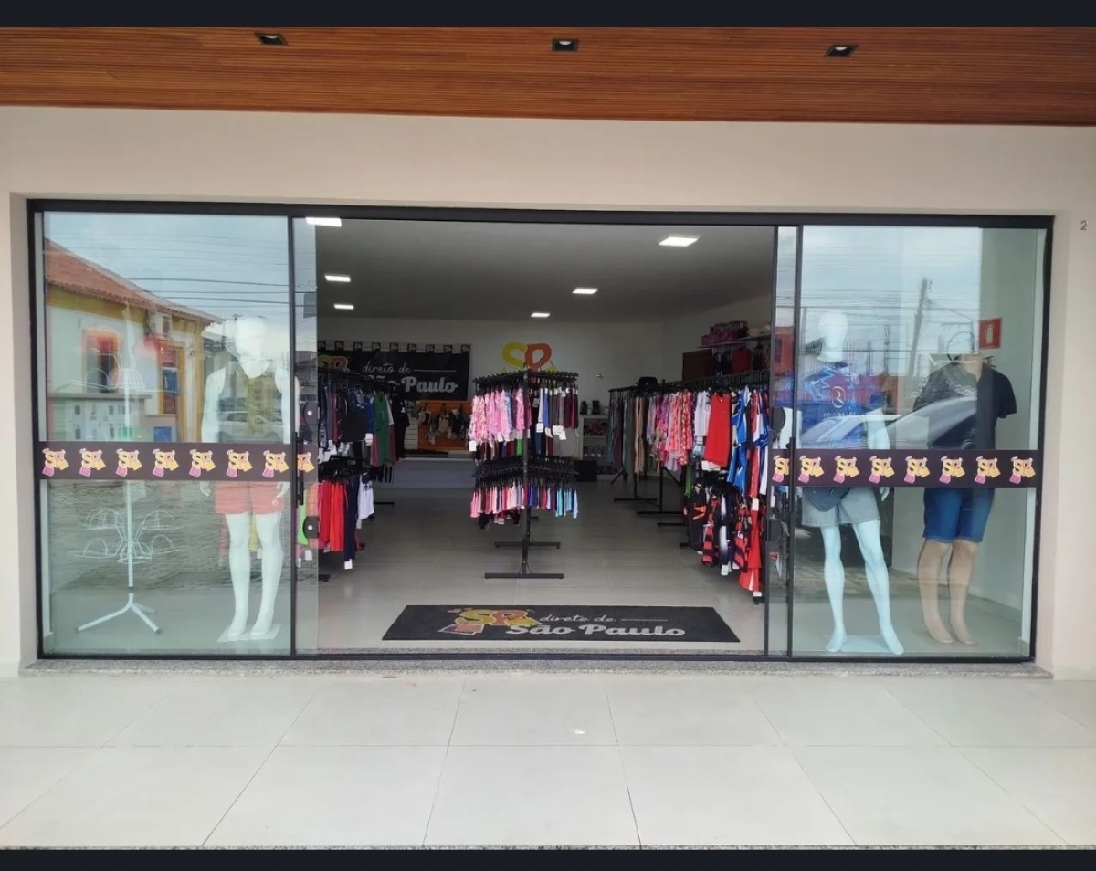 LOJA DE ROUPAS CONSOLIDADA, COM MARCA REGISTRADA - FLORIANÓPOLIS SC