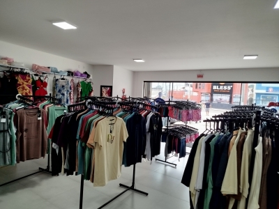 LOJA DE ROUPAS CONSOLIDADA, COM MARCA REGISTRADA - FLORIANÓPOLIS SC