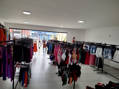 LOJA DE ROUPAS CONSOLIDADA, COM MARCA REGISTRADA - FLORIANÓPOLIS SC