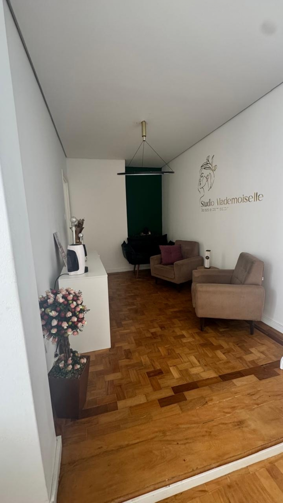 Passo O Ponto!! Oportunidade De Investimento Em Moema Studio De Beleza Completo E Em Funcionamento