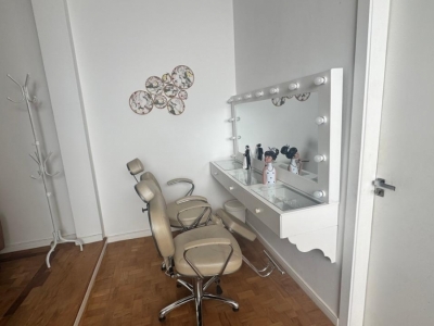Passo O Ponto!! Oportunidade De Investimento Em Moema Studio De Beleza Completo E Em Funcionamento