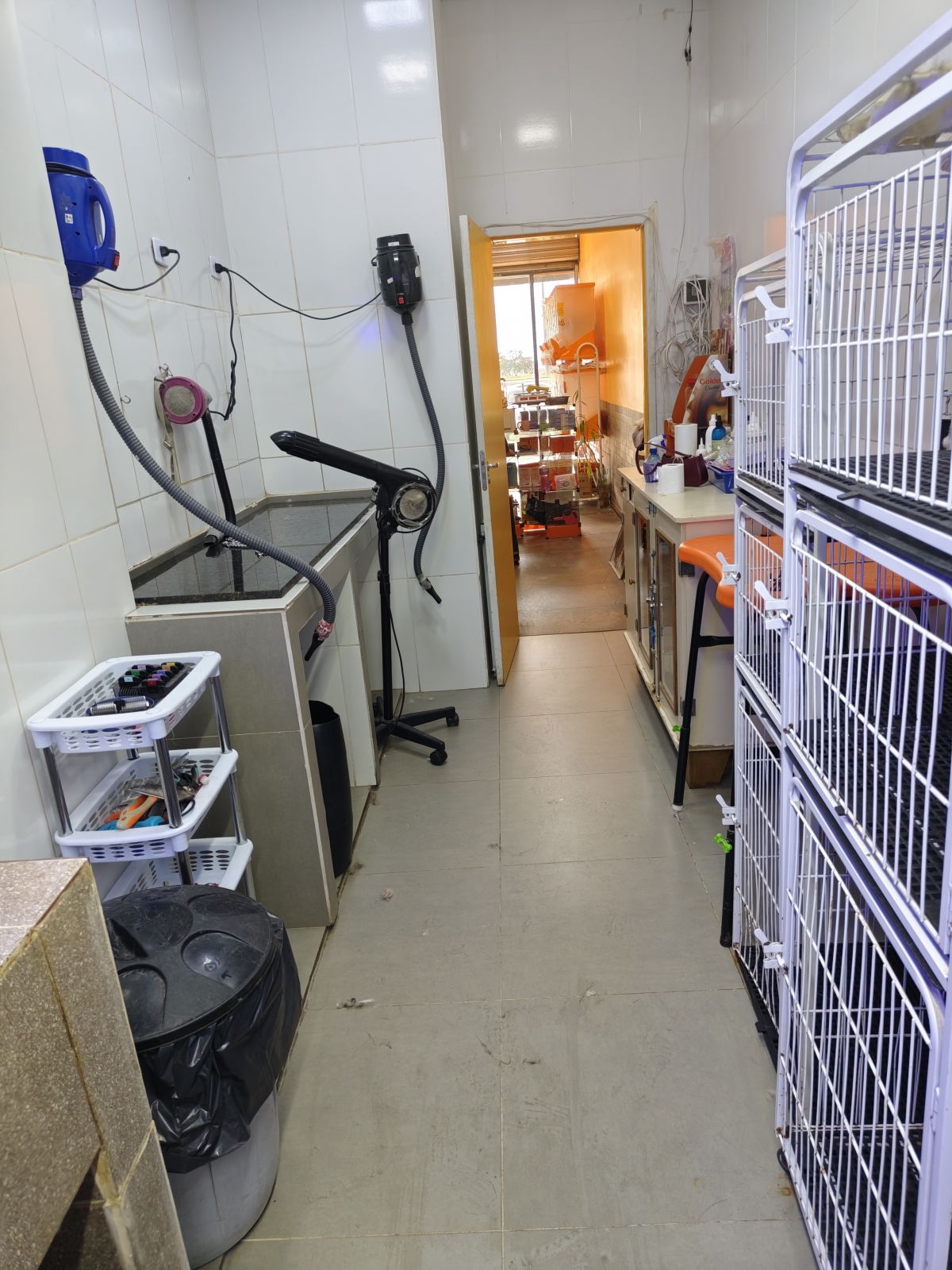 Vendo Pet shop com banho e tosa 