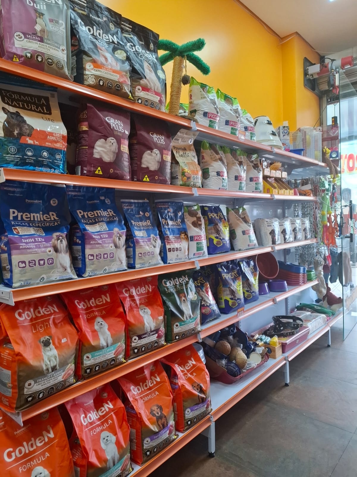 Vendo Pet shop com banho e tosa 