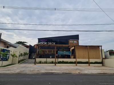 Complexo esportivo em operacao na Lagoa do Taquaral, Campinas/SP