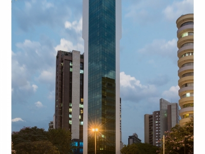 Empresa de manutenção predial e restauração de fachadas — 13 anos — Belo Horizonte/MG