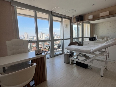CLÍNICA DE ESTÉTICA COMPLETA À VENDA | REGIÃO DO MORUMBI – SÃO PAULO