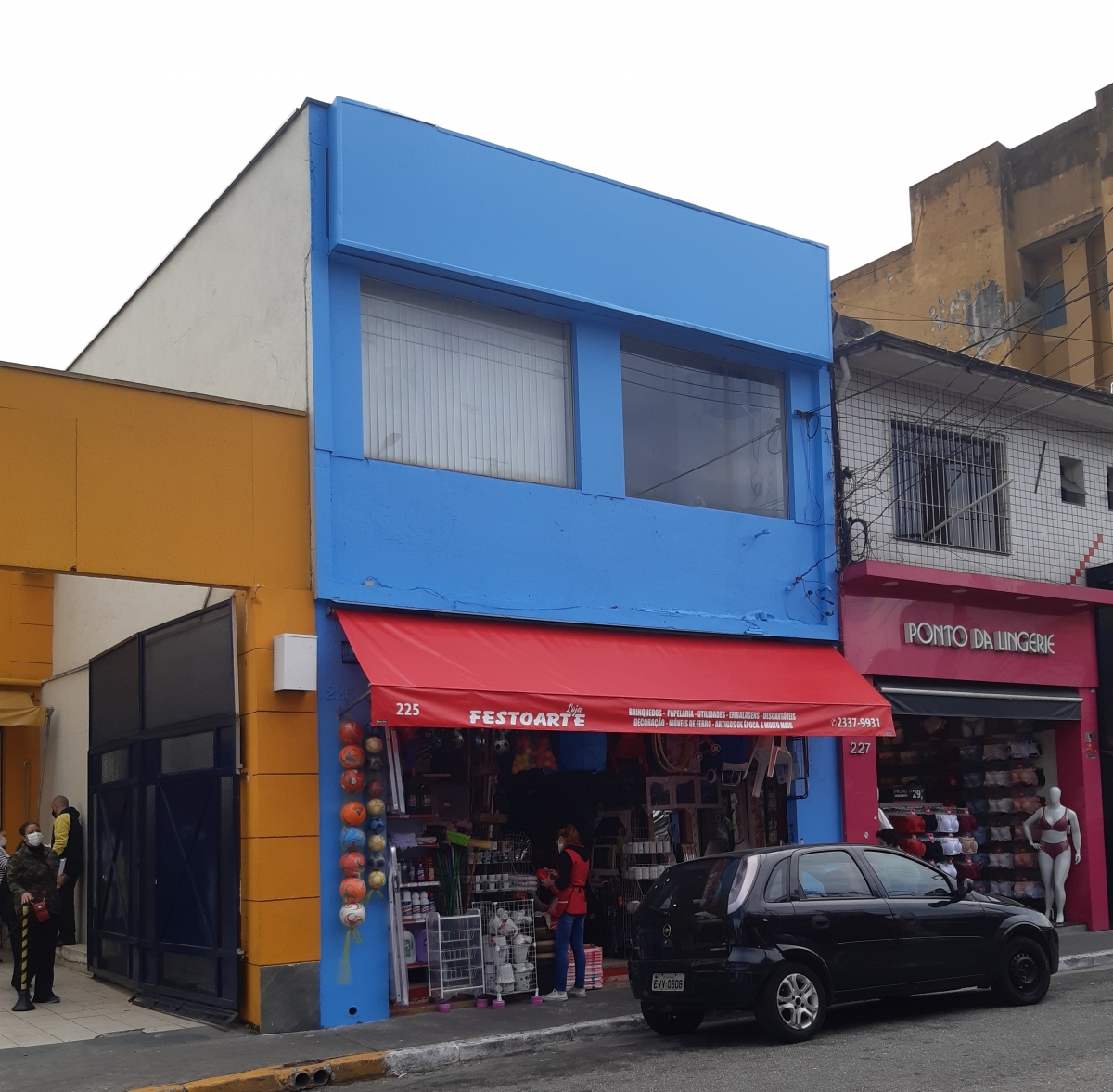 Brinquedos, Papelaria, Artigos de Época, Utilidades, Embalagens e Diversos