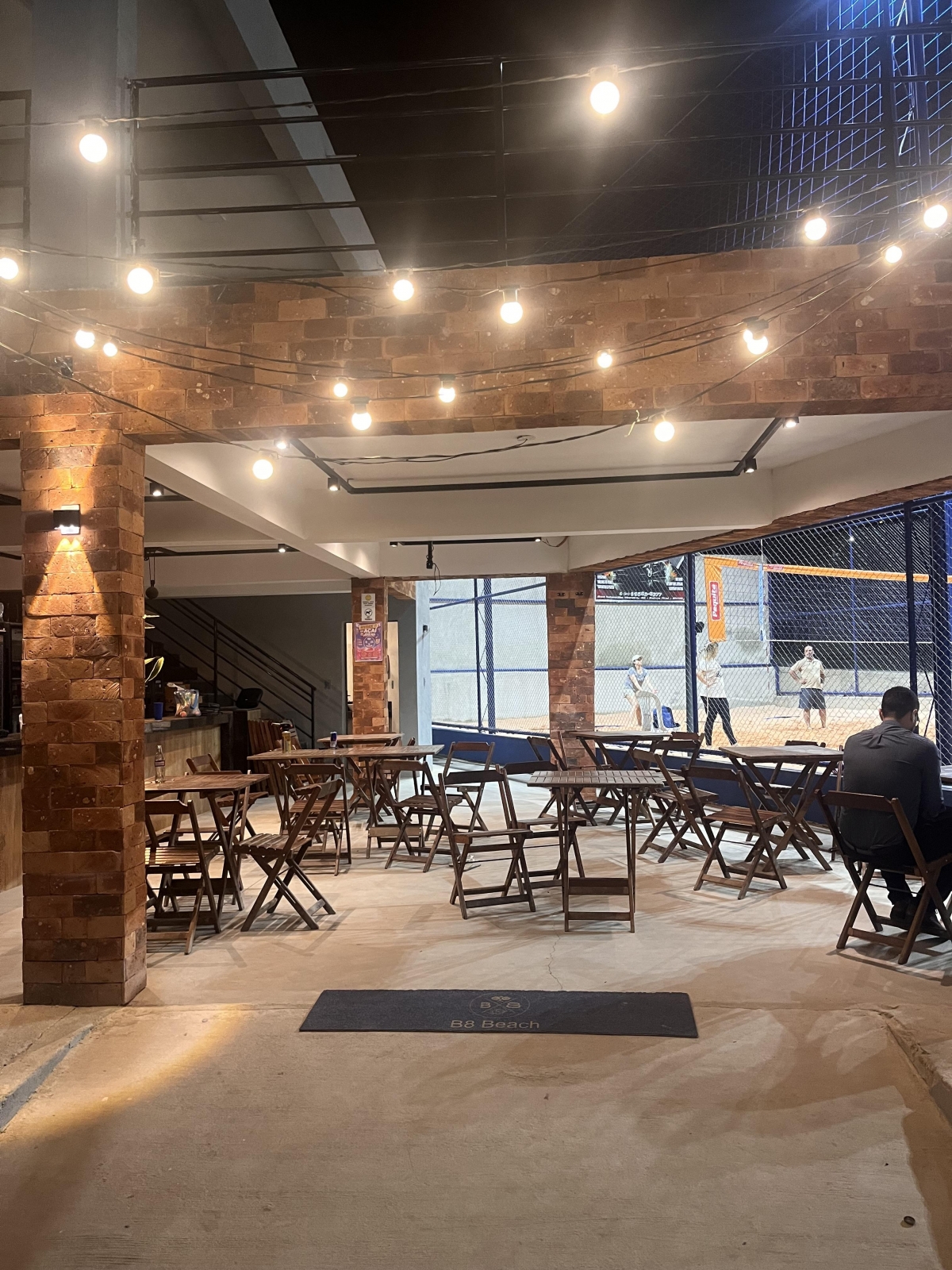 Arena de Beach Tennis/ Bar e Restaurante 