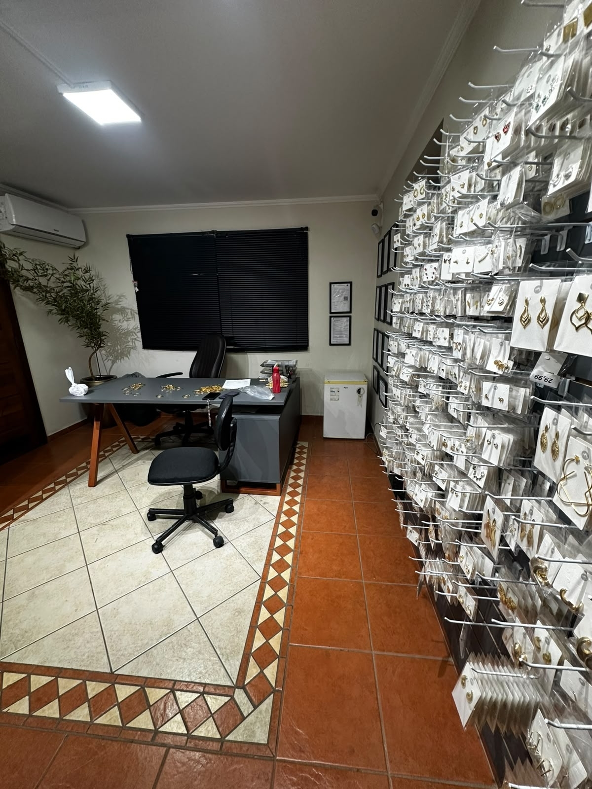 FABRICA DE SEMIJOIAS PREMIADA NACIONALMENTE