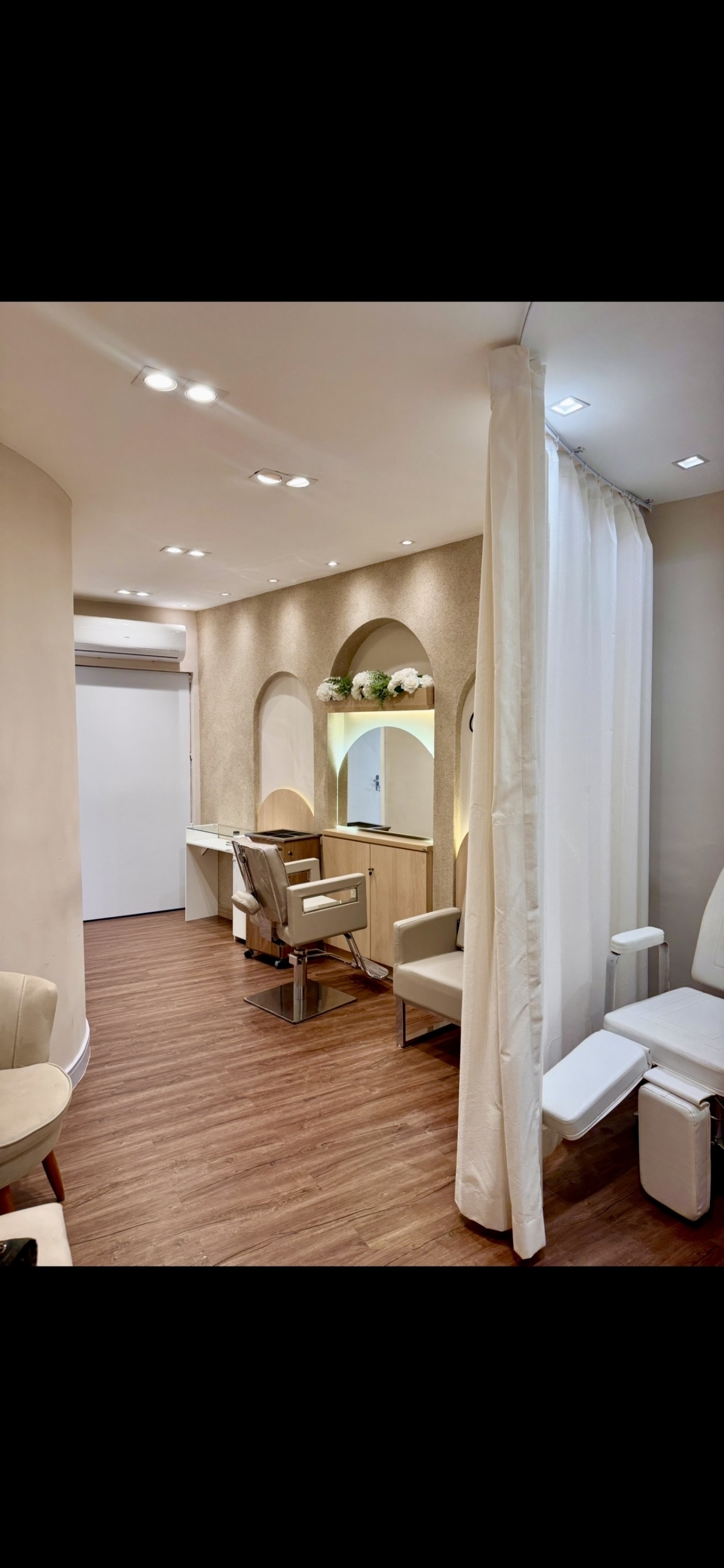 Studio de Beleza especializado em Mega hair