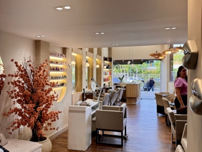 Studio de Beleza especializado em Mega hair