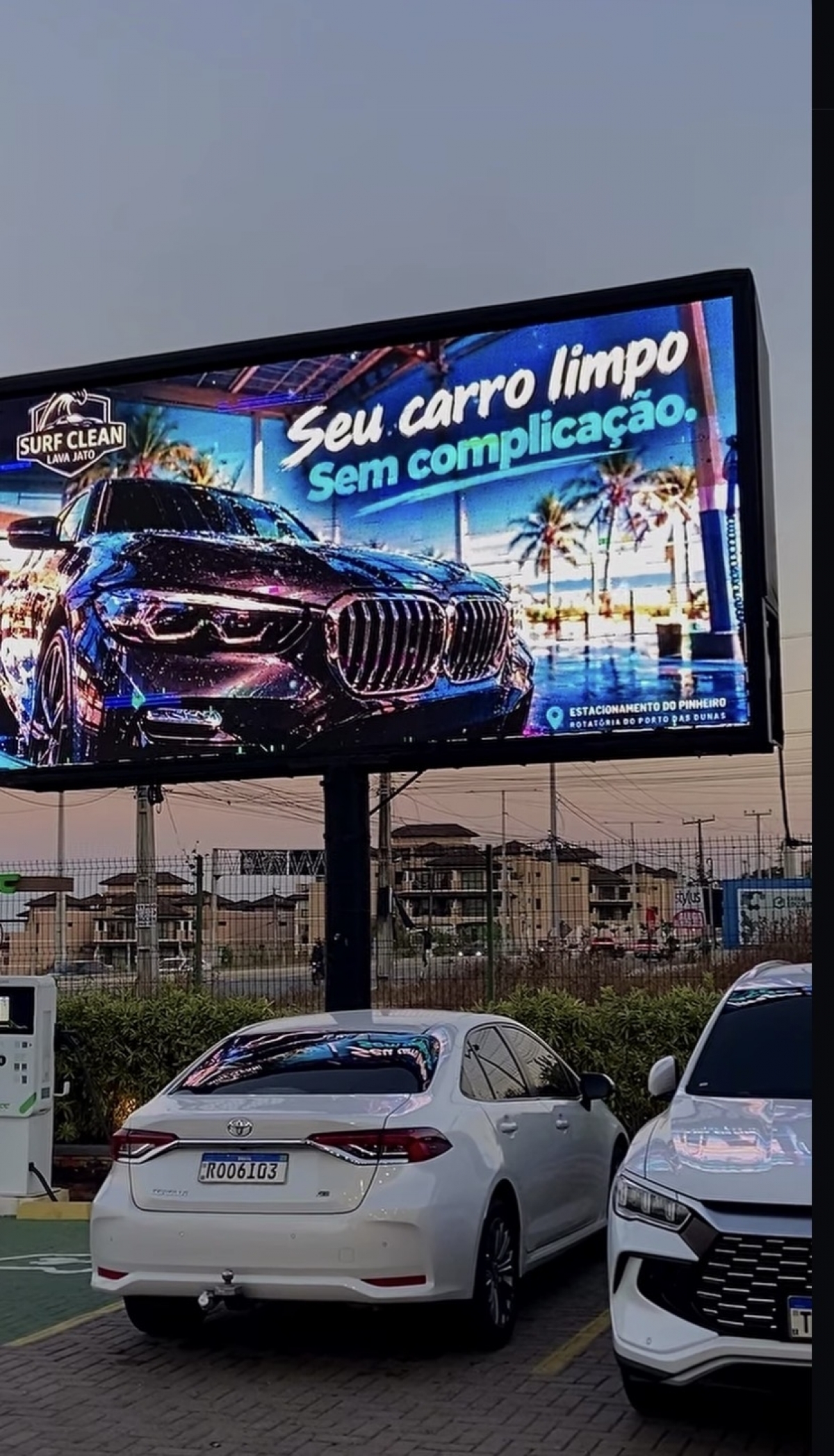 Lava Jato em local privilegiado no Porto das Dunas 