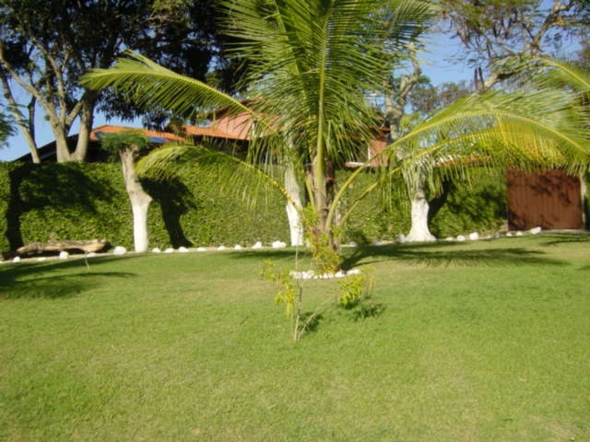 Casa para eventos - Pousada - 800m2 Construção em 5.000m2 terreno a beira da água