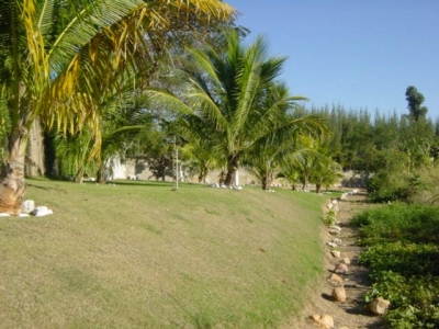 Casa para eventos - Pousada - 800m2 Construção em 5.000m2 terreno a beira da água