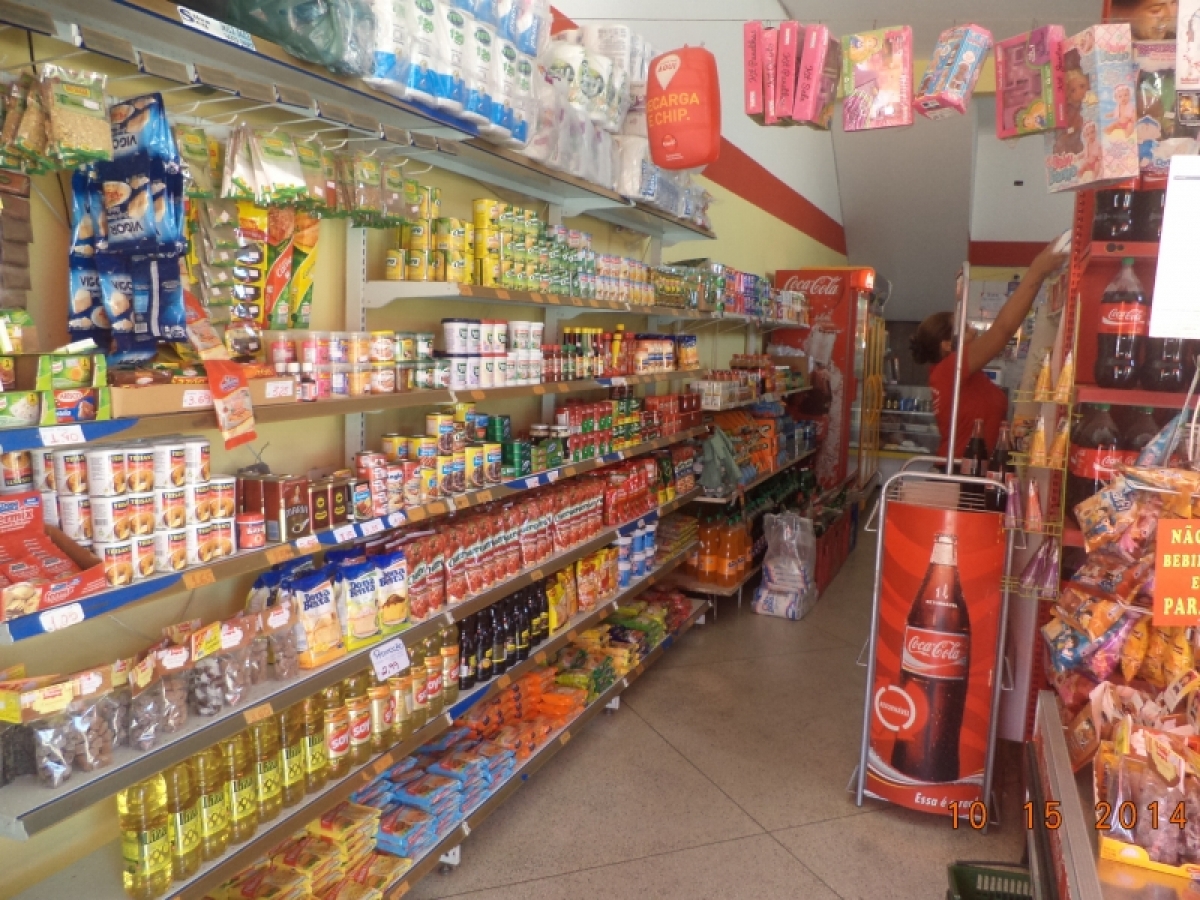 Vendo mercadinho em otima localizacao no bairro Panorama - Quero um Negócio