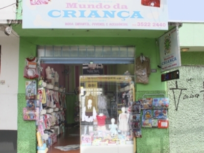 passo ou troco uma linda loja de vestuário e brinquedo infantil